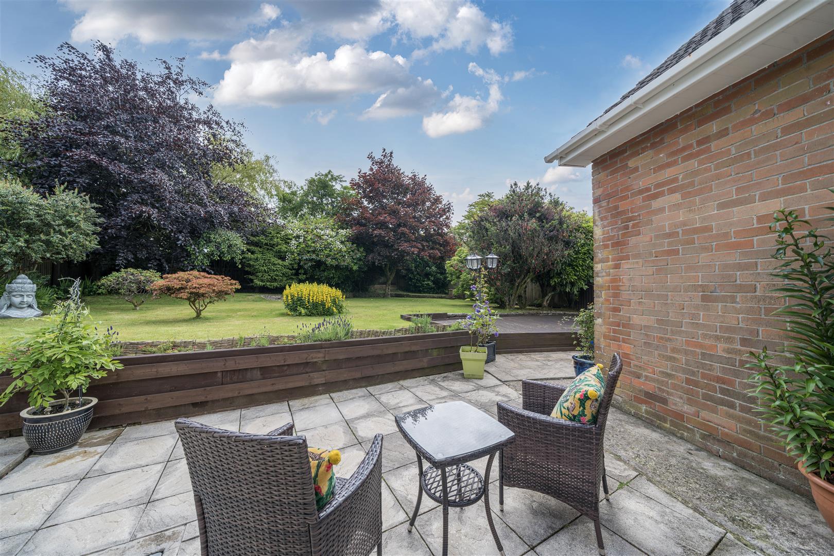 Hendrefoilan Drive, Sketty, Swansea, SA2 7NG